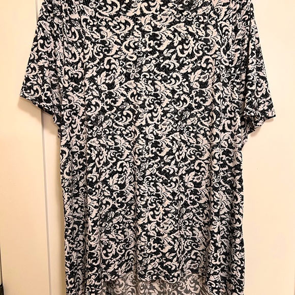 Style & Co Scoop Neck Blouse - Picture 2 of 4